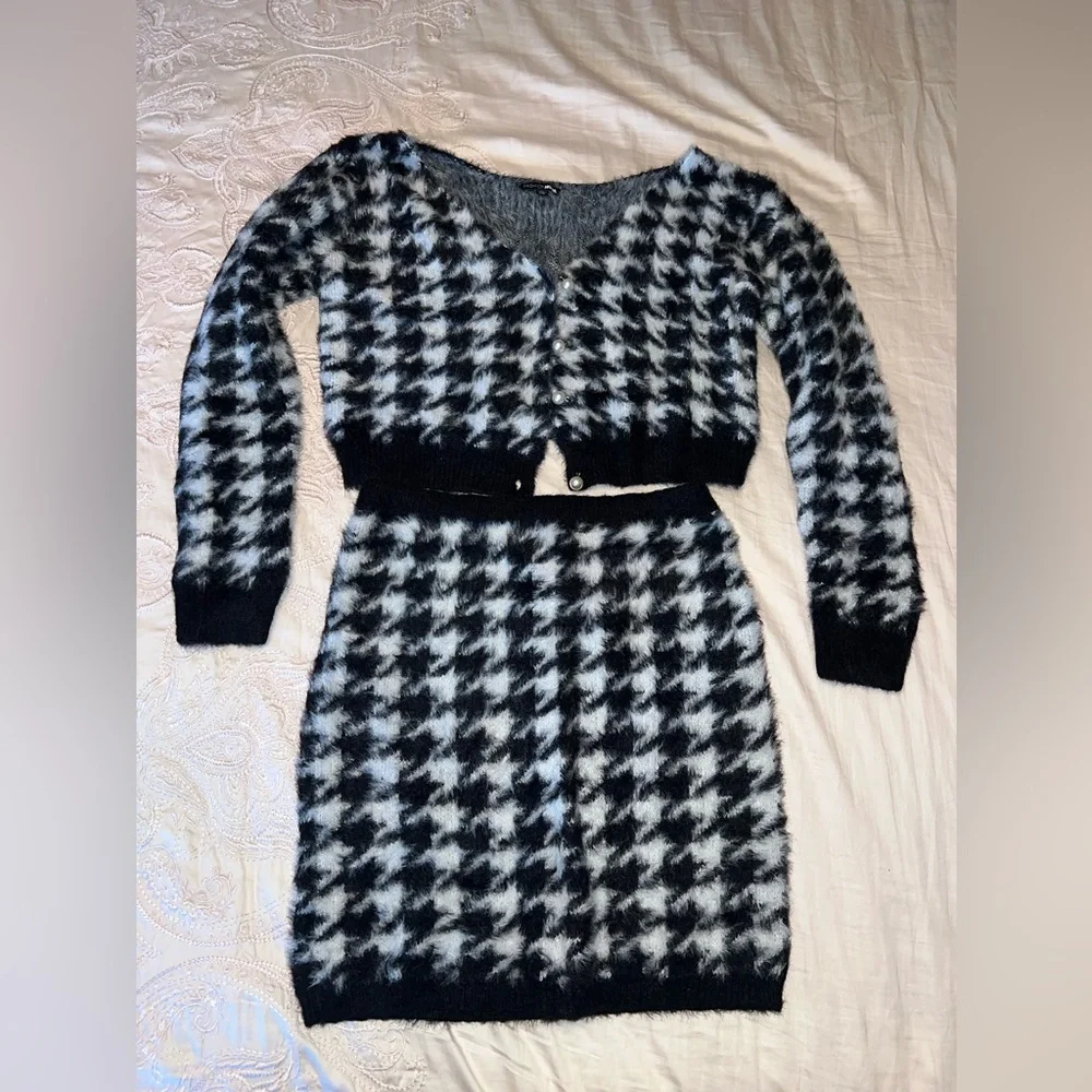 Fashion Nova Oh You Hound Houndstooth Knit Two Piece Skirt Set Size L - Picture 4 of 12